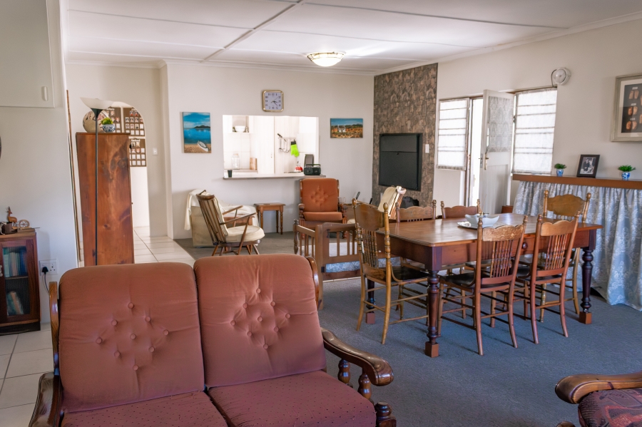 3 Bedroom Property for Sale in De Kelders Western Cape